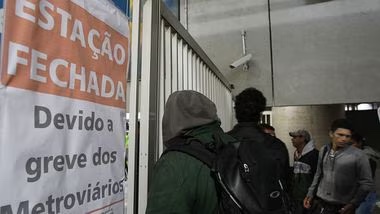  Greve do metrô de SP: Justiça ordena atendimento mínimo de 30% nesta terça-feira