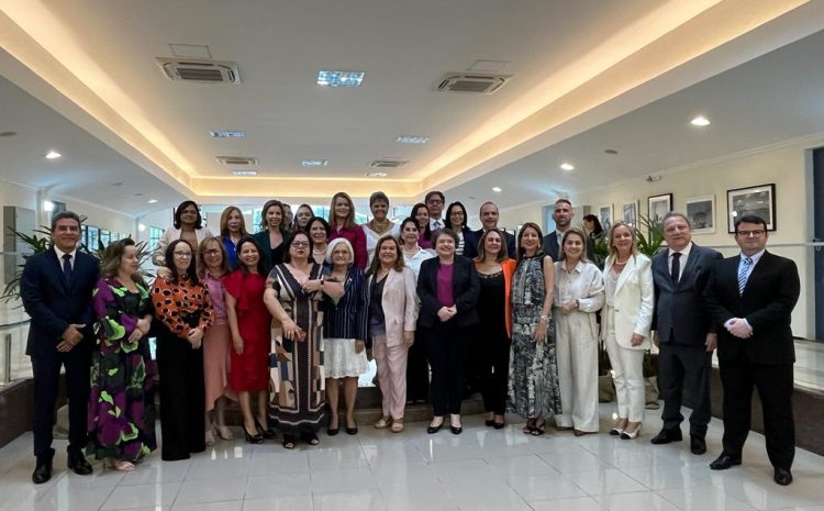  Coordenadora da Mulher do TJPB participa de conferência sobre Lei Maria da Penha