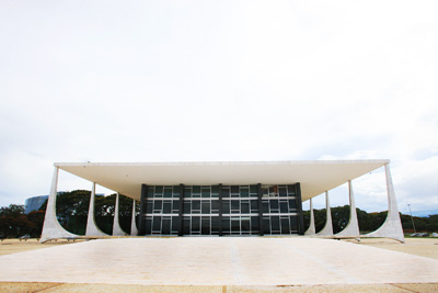  STF aprova aposentadoria integral e com paridade a policial civil