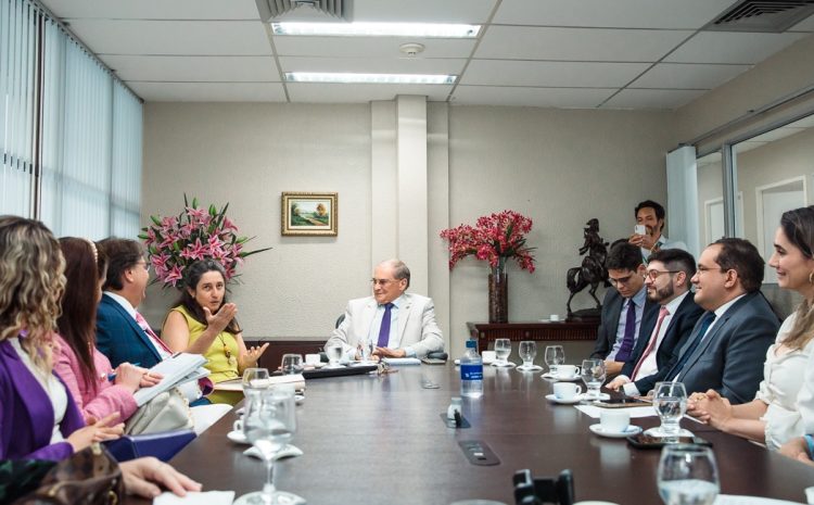  Presidência do TJCE reforça equipe para aumentar eficiência nas audiências e sessões do júri em Fortaleza