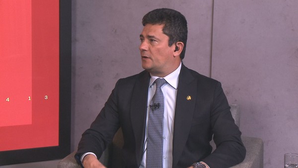  Moro conduziu pessoalmente interrogatório sobre ministros do STJ e de outras autoridades com foro