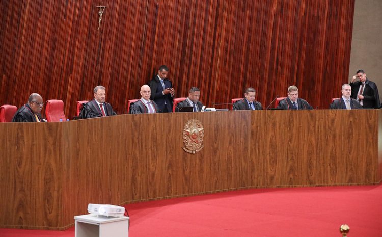  CONDENADOS OUTRA VEZ: TSE declara inelegíveis Bolsonaro e Braga Netto por abuso de poder no dia 7 de Setembro