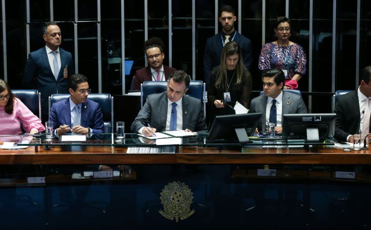 Congresso promulga mudança sobre perda de nacionalidade brasileira