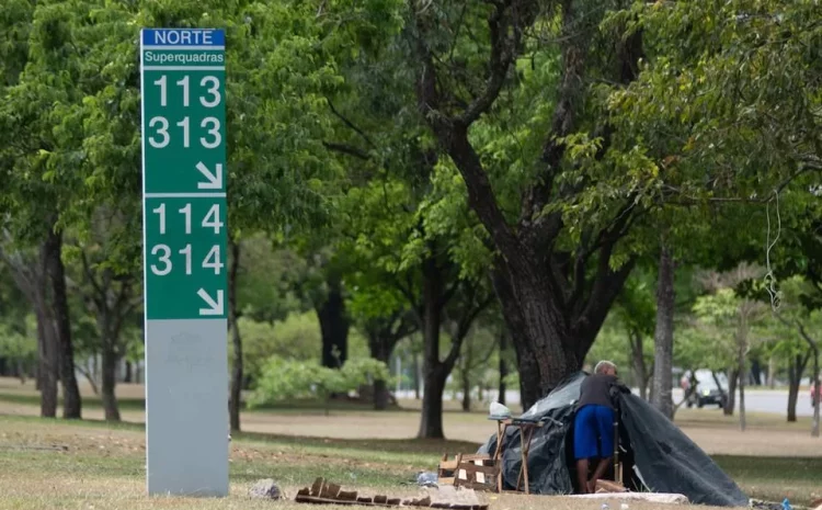  Após STF vetar remoção, moradores de rua se espalham por Brasília