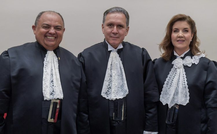  SANGUES NOVOS NO STJ: Teodoro Silva Santos, Afrânio Vilela e Daniela Teixeira são empossados ministros