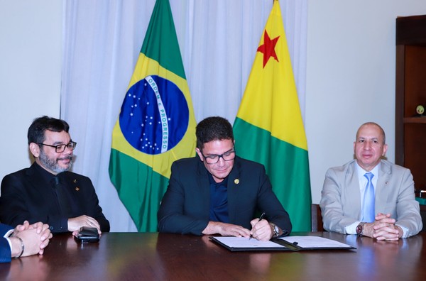  Danilo Lovisaro é reconduzido ao cargo de procurador-geral do MP-AC