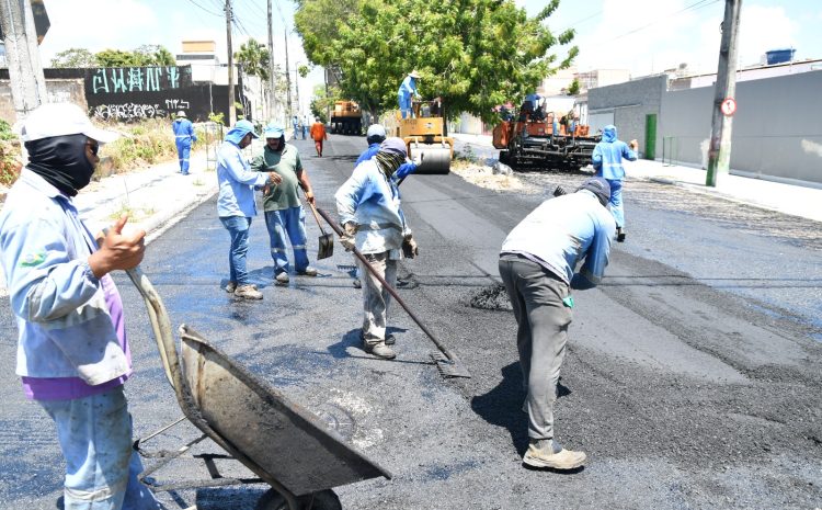  Programa Asfalto Novo tem nova etapa com obras na av. AmintasBarros