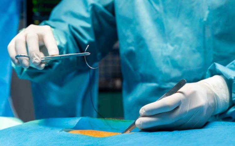  CFM pede à Justiça para anular normas ilegais que autorizam enfermeiros a fazerem suturas e anestesias 