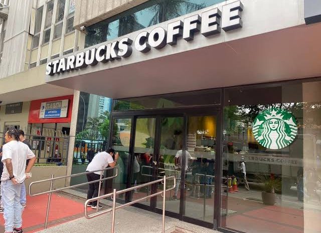  Justiça aceita pedido de recuperação judicial da operadora da Starbucks no Brasil