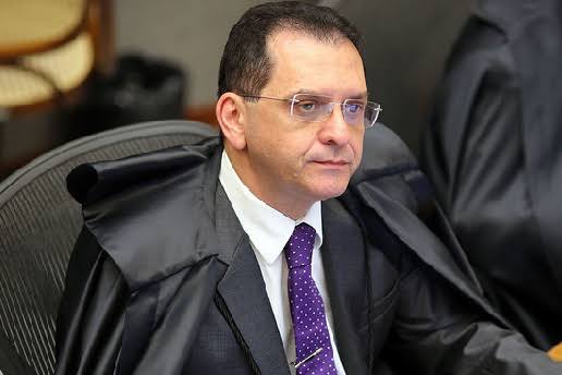  Prova obtida por meio de acesso ilegal ao celular do réu deve ser anulada, entende ministro do STJ