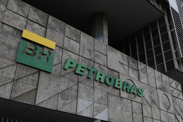  Petrobras tem decisão favorável no STF sobre discussão de remuneração mínima por nível e regime