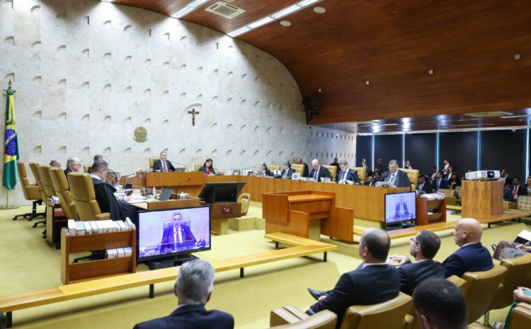  Limite para mandatos no STF inicia caminho no Senado