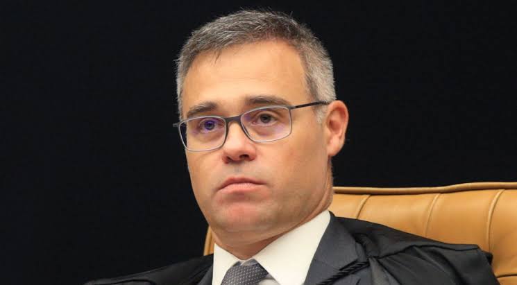  Ministro do STF nega pedido de arquivamento de inquérito contra Eduardo Paes e Pedro Paulo