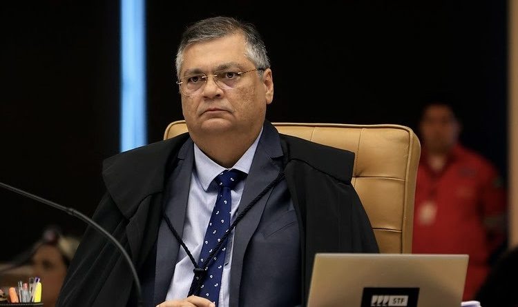  ‘DECISÃO FOI LEGÍTIMA’: Dino nega pedido de desembargadores do TRF4 que atuaram na Lava Jato para voltarem ao cargo