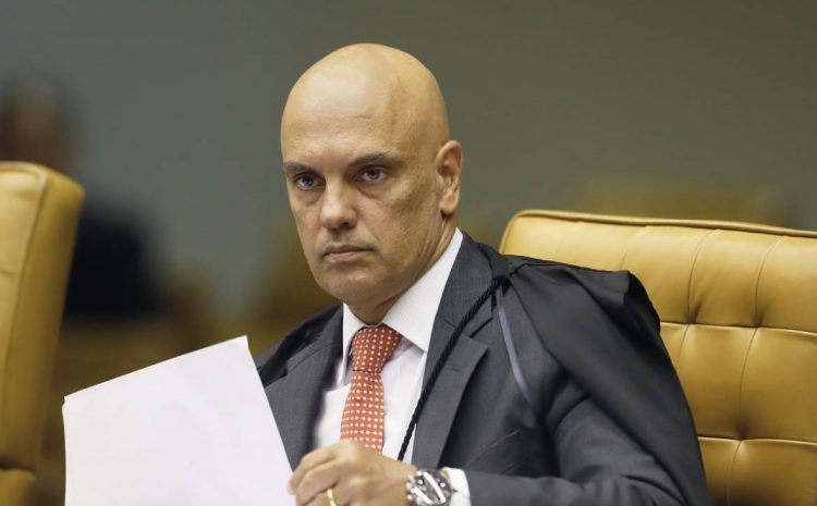  ‘COMPETÊNCIA DA UNIÃO’: Alexandre de Moraes suspende lei municipal que proíbe linguagem neutra em escolas