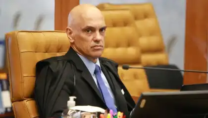  Moraes nega pedido de progressão de pena para Daniel Silveira