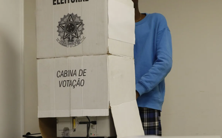  TSE estuda campanha nacional para incentivar o voto negro nas eleições