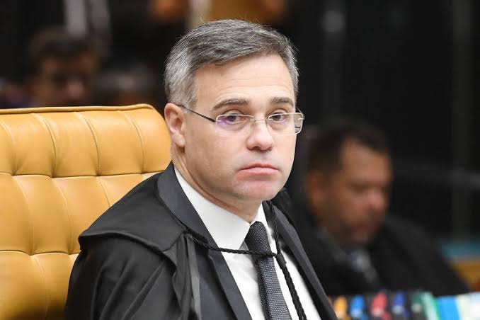  APÓS DISPUTA DE 24 ANOS: STF mantém no cargo candidato que prestou concurso da PM com apenas 19 anos no Ceará 