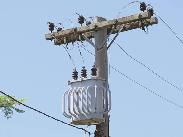  STF: maioria valida lei que devolve valor cobrado a mais na conta de luz; Toffoli suspende julgamento