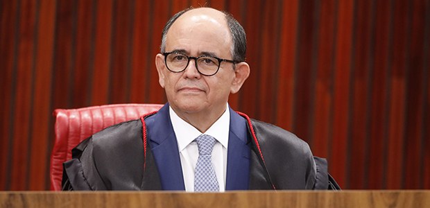  Ministro Antonio Carlos Ferreira toma posse como integrante efetivo do TSE