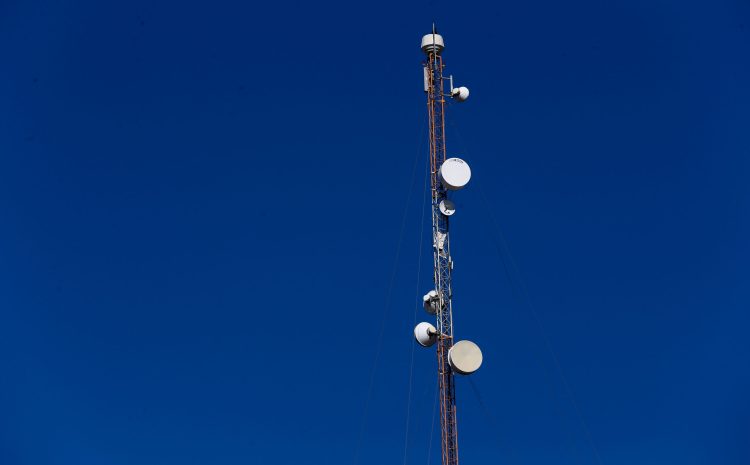  STF invalida cobrança de taxa para instalação de torres de telefonia