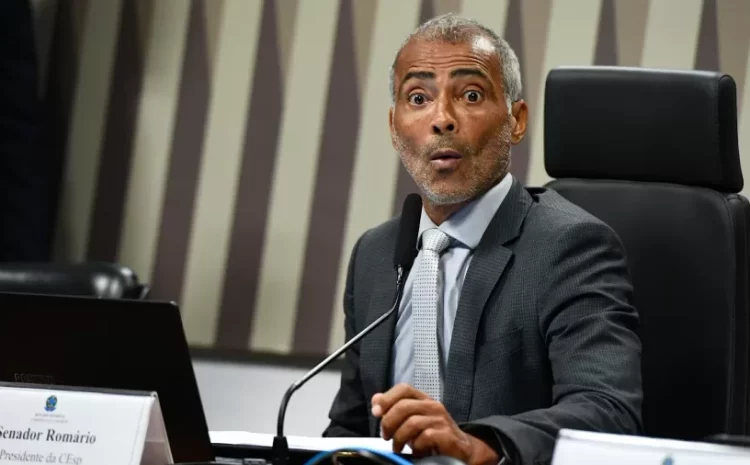  Justiça manda derrubar anúncio de falso remédio com imagem de Romário