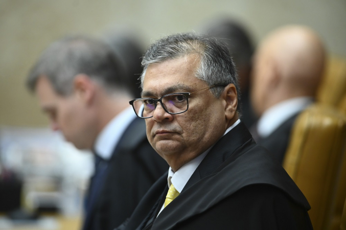  Supremo valida suspensão de lei que fixa penas para invasor de propriedade privada