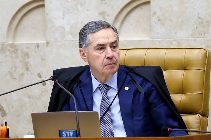  Barroso diz que STF resistirá a ímpeto autoritário de qualquer lugar do mundo