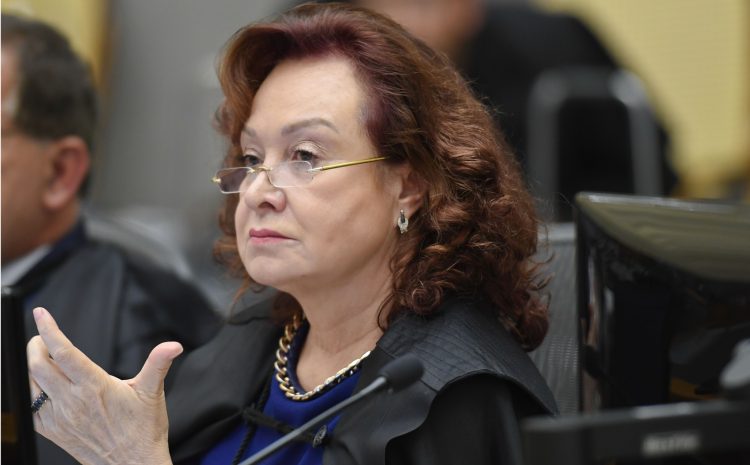  Reconhecimento de ilegitimidade na ação principal não exclui denunciante da lide do pagamento de honorários, decide STJ