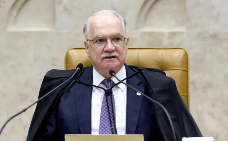  STF concede prisão domiciliar a mãe que amamenta