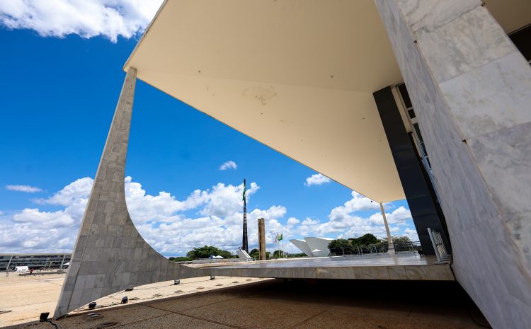  STF marca audiência de conciliação entre os Poderes para tratar de emendas parlamentares