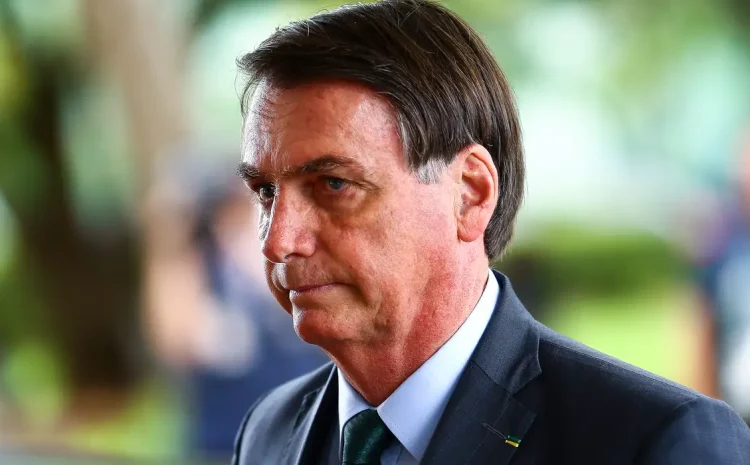  STF prevê julgar Bolsonaro por golpe ainda em 2025 para evitar contaminação do processo eleitoral