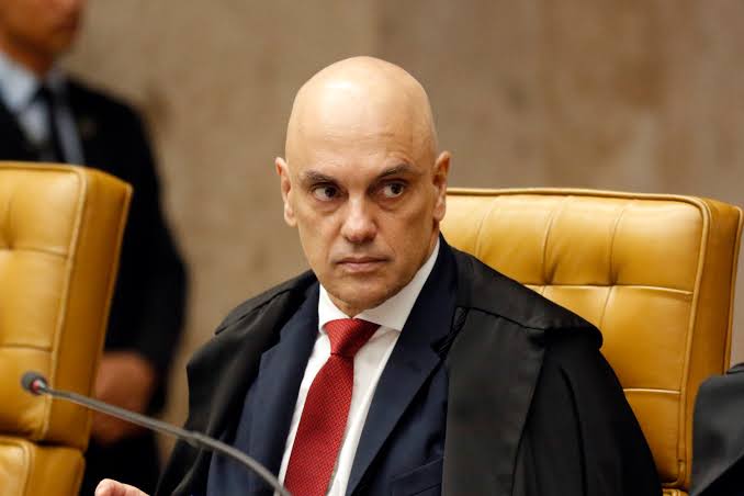  Supremo interrompe julgamento sobre regras para torres de telecomunicações