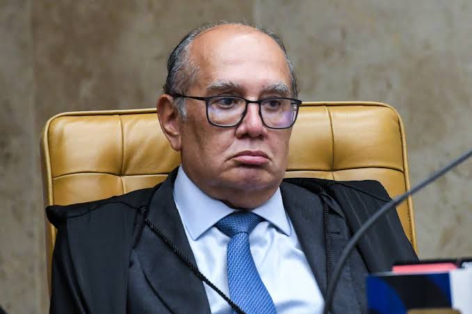  Servidor do INSS é condenado a pagar R$ 30 mil por agredir verbalmente Gilmar Mendes em Portugal