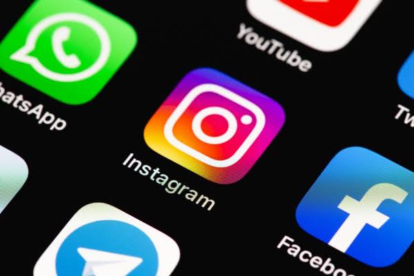  Agência é condenada por bloquear acesso de cliente às redes sociais após atraso de pagamento
