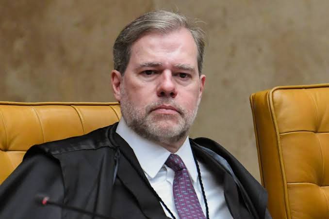  Toffoli pede vista e suspende julgamento sobre exigência de inscrição de advogados públicos na OAB