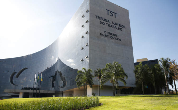  TST consolida 17 teses jurídicas obrigatórias para a Justiça do Trabalho