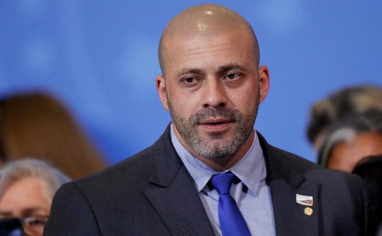  STF nega pedido de Daniel Silveira para trabalhar ou estudar fora da prisão