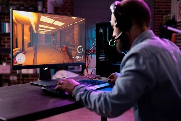  Juiz condena produtora a indenizar jogador profissional de Call of Duty banido sem justificativa