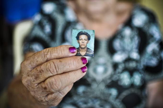  Justiça condena Estado do Ceará a indenizar mãe de travesti morta por omissão da PM; Advogada diz que decisão é um marco na luta contra transfobia 