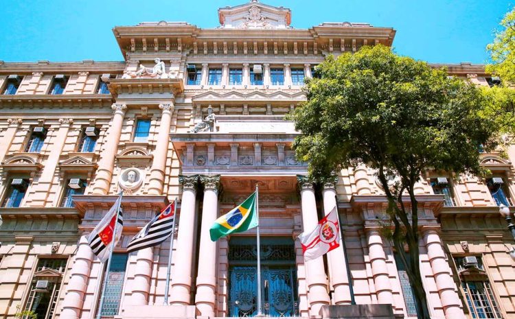  TJ-SP condena servidora por benefício indevido de IPTU ao marido
