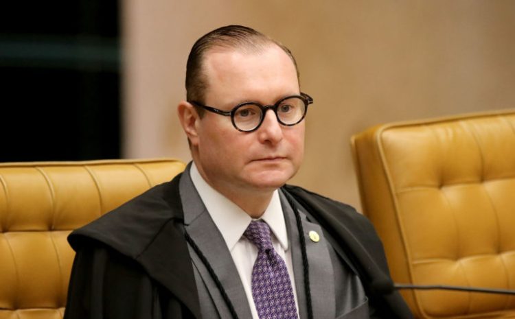  Operação Sisamnes: Zanin pede ao STJ lista de nomes dos servidores que atuaram nos gabinetes da Corregedoria