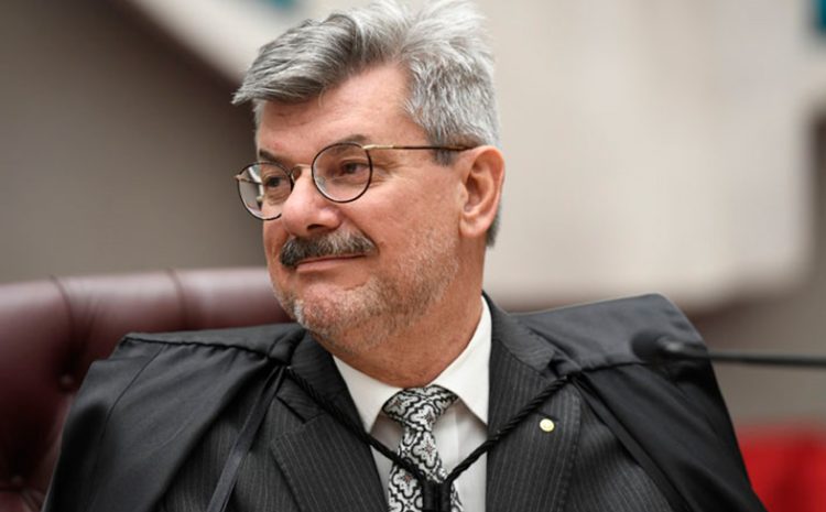  Cooperativas operadoras de plano saúde podem pedir recuperação judicial, decide STJ