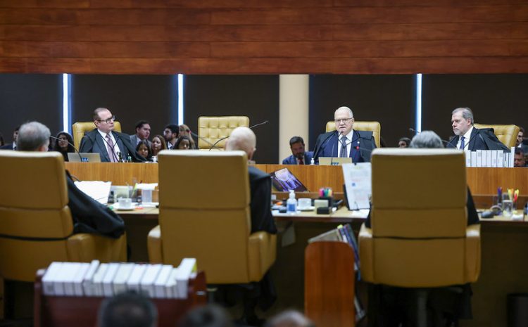  Com maioria já formada pela responsabilização de big techs por publicações de usuários, STF vai definir nesta quinta-feira (26) tese final do julgamento