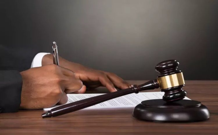  Juiz condena banco a pagamento de multa de R$50 mil por descumprir ordens judiciais