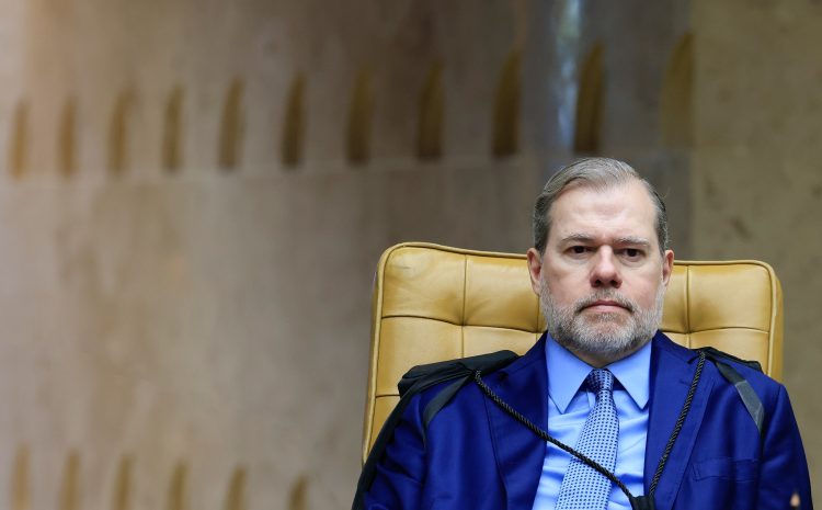  Dias Toffoli aprova plano do governo para ressarcir vítimas de fraudes no INSS