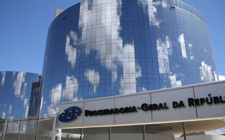  PGR ameaça levar promotora ao Conselho por omitir no STF que filho trabalhou em escritório do advogado de Felipe Martins 
