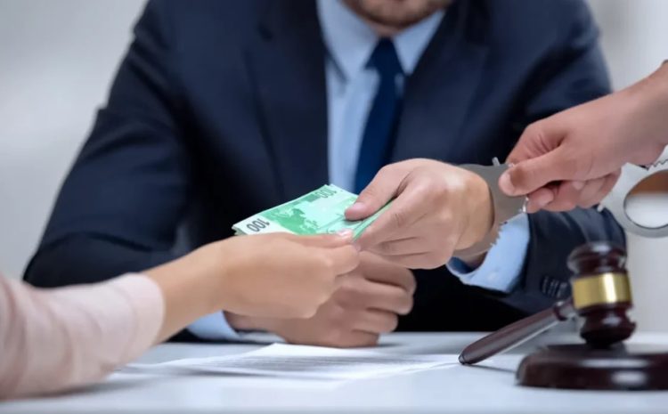  Juíza condena advogados e servidores do Judiciário por esquema de fraude de R$ 31 milhões em Goiás