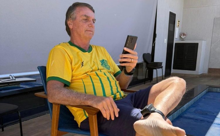  Em prisão domiciliar por descumprimento de medidas, Bolsonaro é autorizado por Moraes a receber visitas de filhos e netos